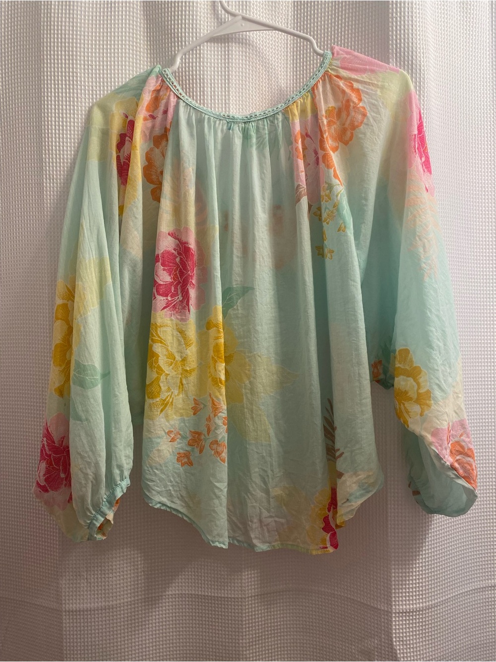 FARM Rio Pastel Floral Blouse - Picture 3 of 10